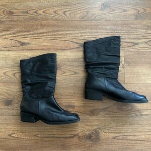 St. John's Bay Black Heeled Boots